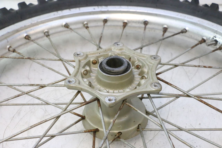 photo de ARO DIANTEIRO E PNEU HUSABERG TE 250 (2011 - 2014) - Zoom de qualidade