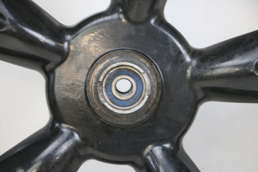 photo de ARO DIANTEIRO E PNEU PEUGEOT TWEET PRO EFI 4T 50 (2021 - 2022) - Inspeção visual