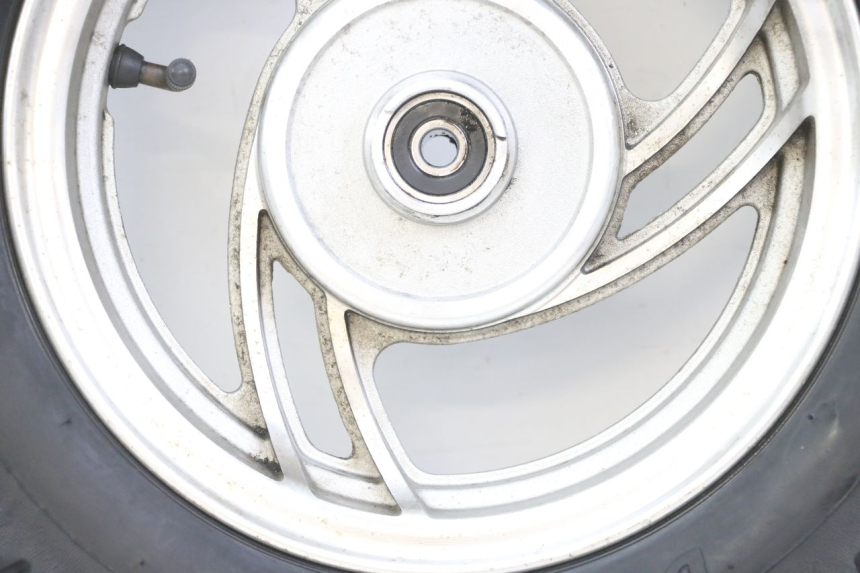 photo de ARO DIANTEIRO E PNEU PEUGEOT V-CLIC VCLIC 50 (2007 - 2013) - Detalhe da peça