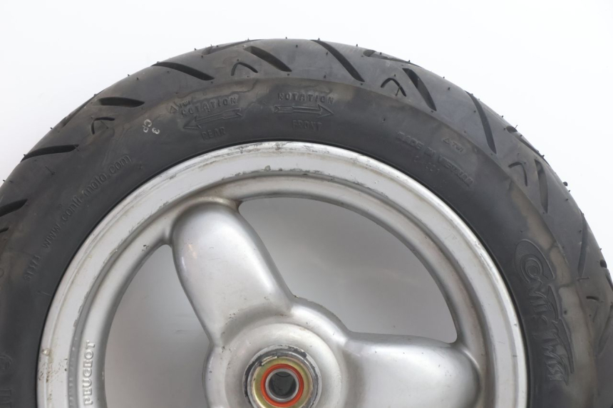 photo de ARO DIANTEIRO E PNEU PEUGEOT VIVACITY 50 (1998 - 2003) - Detalhe da peça