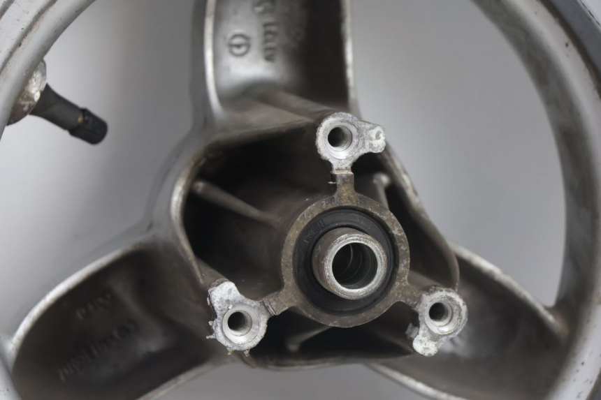 photo de ARO DIANTEIRO E PNEU PEUGEOT VIVACITY 50 (1998 - 2003) - Peça verificada