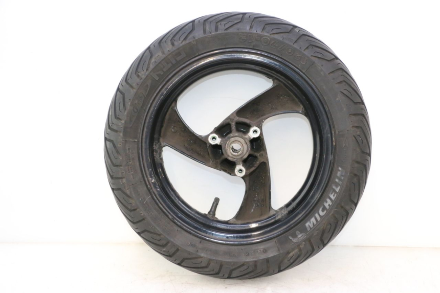 photo de ARO DIANTEIRO E PNEU PEUGEOT VIVACITY 50 (1998 - 2003) - Detalhes característicos