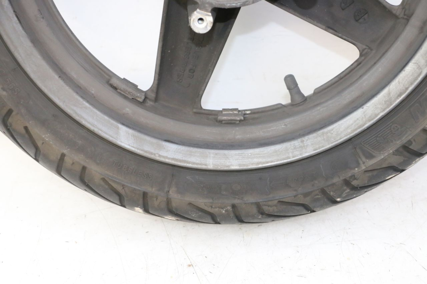 photo de ARO DIANTEIRO E PNEU YAMAHA X-MAX XMAX 125 (2010 - 2013) - Vista geral