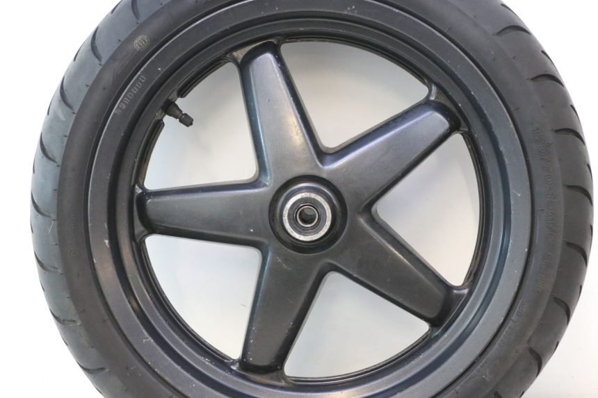 photo de ARO DIANTEIRO E PNEU YAMAHA XMAX X-MAX 125 (2006 - 2009) - Imagem adicional