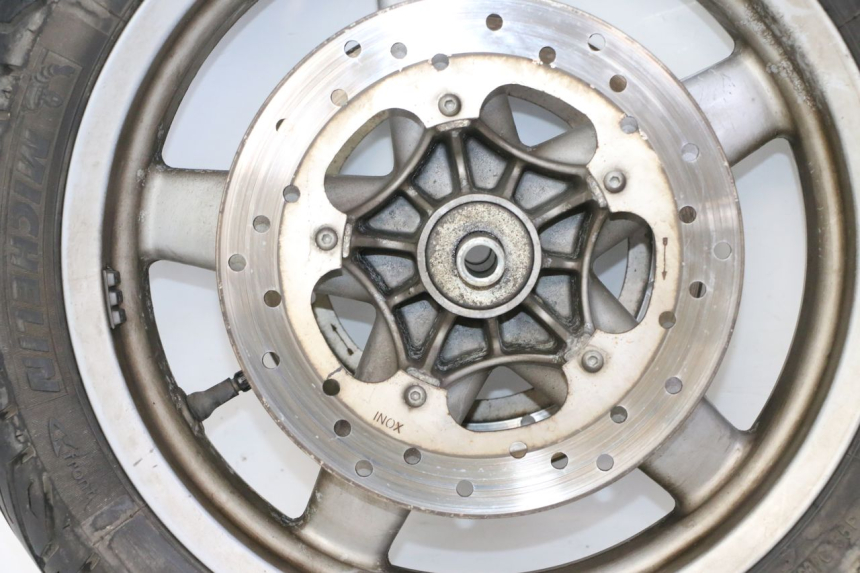 photo de ARO DIANTEIRO E PNEU PIAGGIO X9 EVOLUTION 125 (2003 - 2007) - Zoom de qualidade