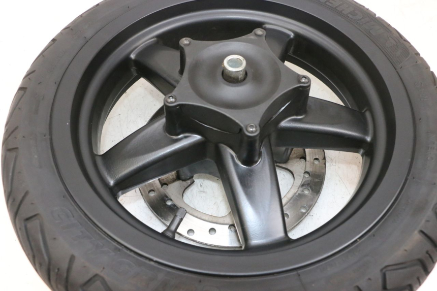 photo de ARO DIANTEIRO E PNEU PIAGGIO XEVO - X EVO 125 (2007 - 2017) - Ampliação técnica
