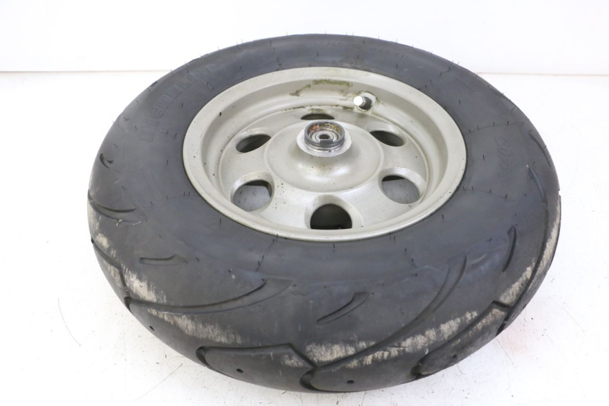 photo de ARO DIANTEIRO E PNEU YAMAHA BW'S NG NEXT GENERATION 50 (1996 - 2003) - Pontos de fixação