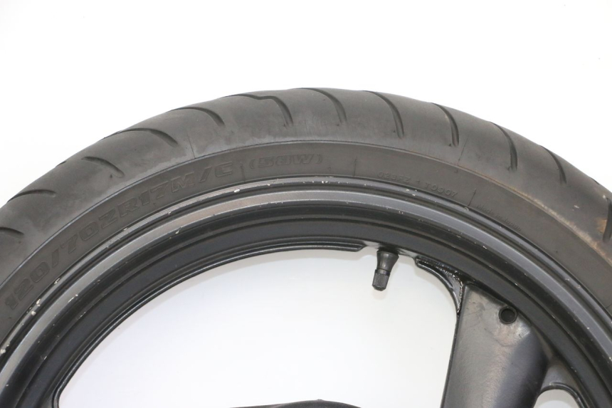 photo de ARO DIANTEIRO E PNEU YAMAHA FZS FAZER 600 (2001 - 2003) - Ângulo alternativo