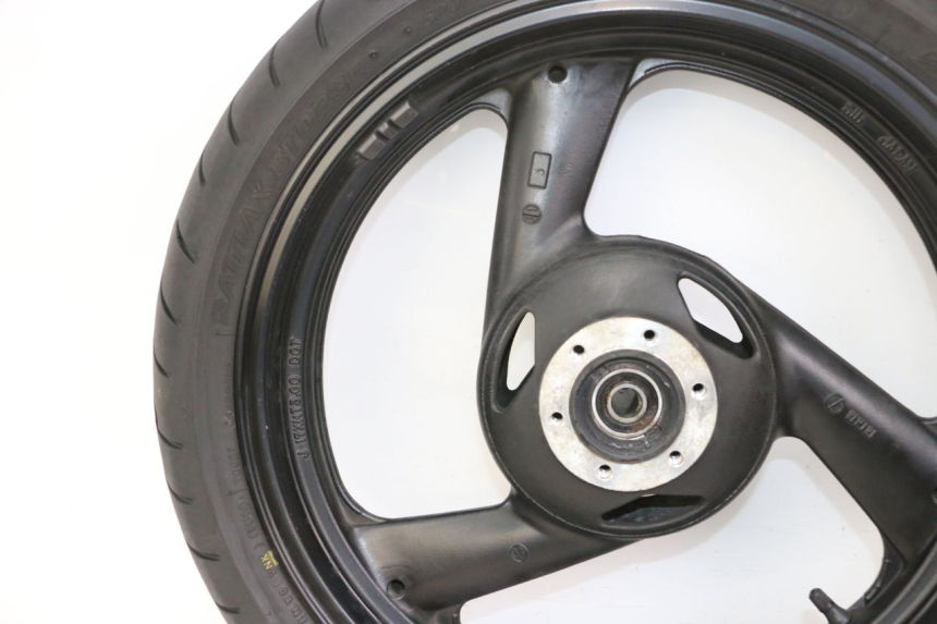 photo de ARO DIANTEIRO E PNEU YAMAHA FZS FAZER 600 (2001 - 2003) - Marcações e referências