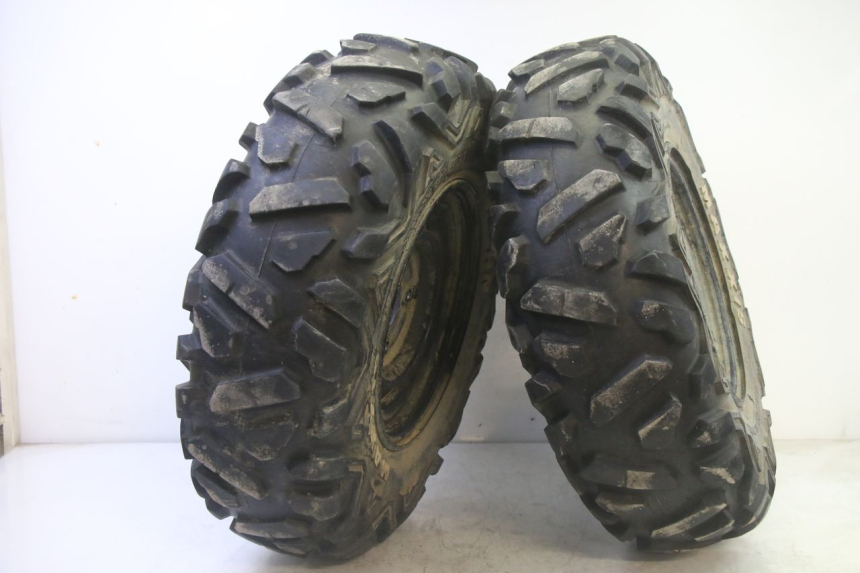 photo de ARO DIANTEIRO E PNEU YAMAHA YFM GRIZZLY 550 (2008 - 2015) - Marcações e referências