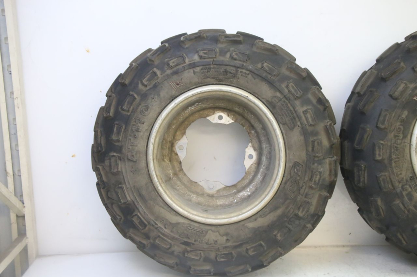 photo de ARO DIANTEIRO E PNEU YAMAHA YFM R RAPTOR 250 (2008 - 2014) - Vista do produto