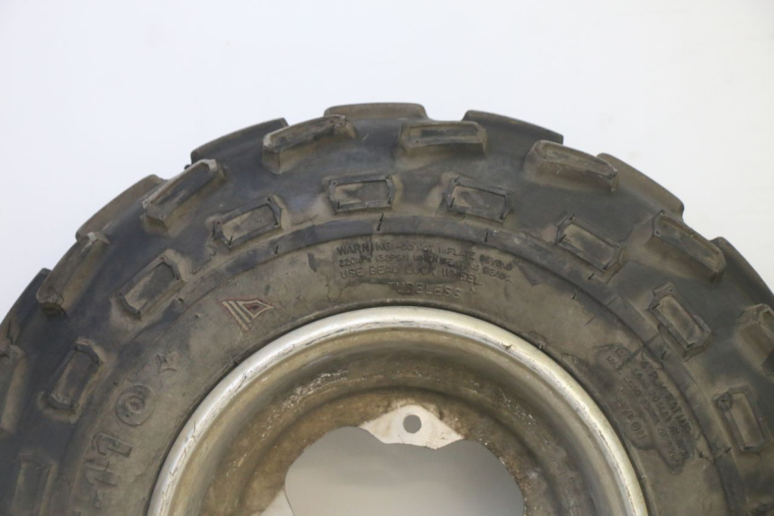 photo de ARO DIANTEIRO E PNEU YAMAHA YFM R RAPTOR 250 (2008 - 2014) - Detalhes característicos