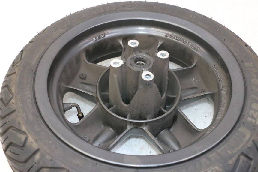 photo de ARO DIANTEIRO E PNEU YAMAHA YP MAJESTY 125 (2007 - 2010) - Vista geral
