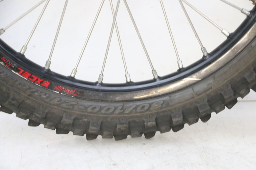 photo de ARO DIANTEIRO E PNEU YAMAHA YZ-F YZF 250 (2014 - 2018) - Detalhe da peça
