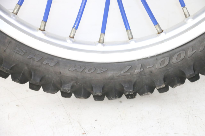 photo de ARO DIANTEIRO E PNEU YAMAHA YZ 85 (2002 - 2018) - Vista de perfil