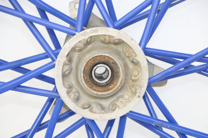 photo de ARO DIANTEIRO E PNEU YAMAHA YZ 85 (2002 - 2018) - Detalhe da peça