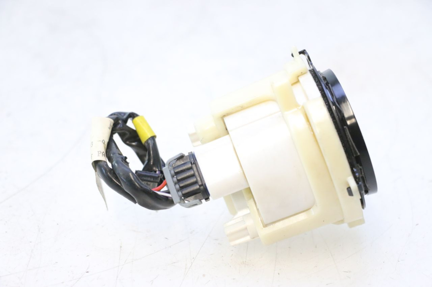 photo de MEDIDOR DE BATERIA HARLEY DAVIDSON ROAD GLIDE FLTRXSE 1920 (2018 - 2022) - Pontos de fixação