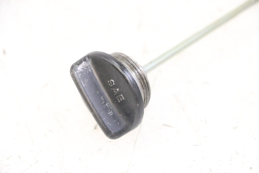 photo de MEDIDOR DE ÓLEO DO MOTOR SUZUKI GS GSE 500 (2001 - 2003) - Outro ângulo de visão