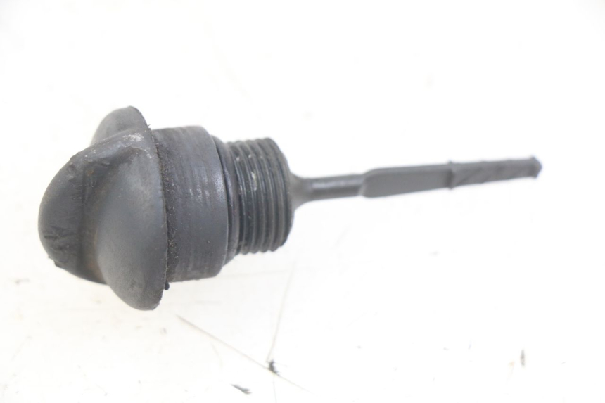 photo de MEDIDOR DE ÓLEO DO MOTOR PIAGGIO MP3 125 (2006 - 2014) - Detalhe da peça