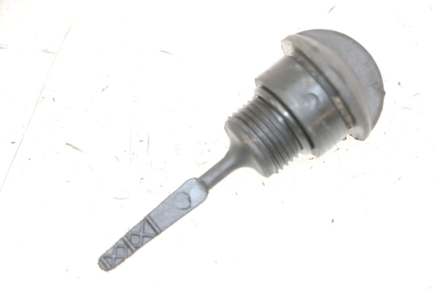 photo de MEDIDOR DE ÓLEO DO MOTOR PIAGGIO VESPA LX 150 (2005 - 2013) - Detalhe da peça