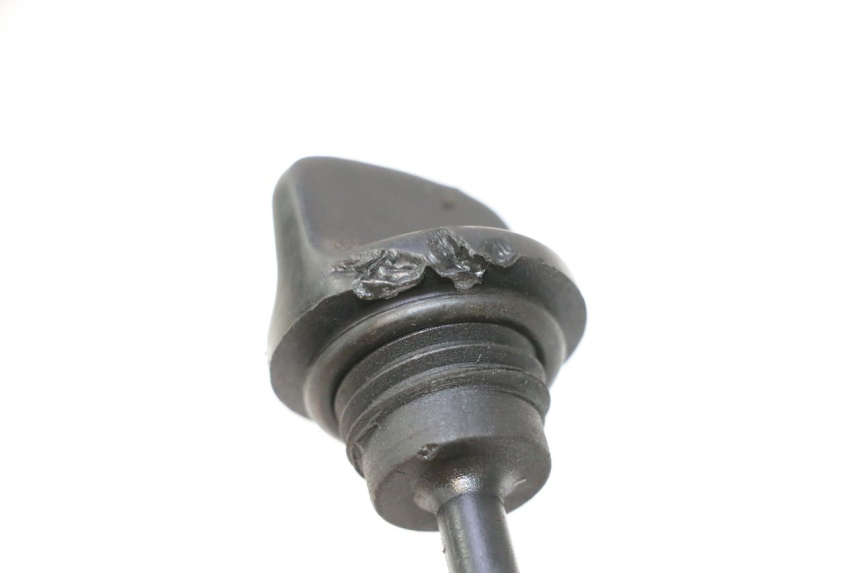 photo de MEDIDOR DE ÓLEO DO MOTOR HONDA SCV LEAD 100 (2003 - 2007) - Detalhe da peça