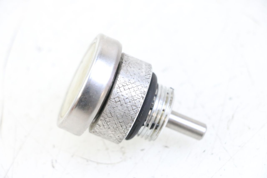 photo de MEDIDOR DE ÓLEO DO MOTOR SUZUKI SV S 650 (1999 - 2002) - Zoom do estado de desgaste