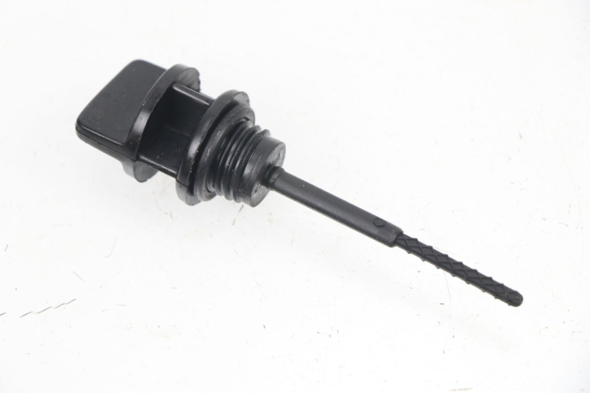 photo de MEDIDOR DE ÓLEO DO MOTOR YIYING YY125T-6 125 (2006 - 2014) - Detalhe da peça