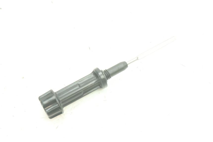 photo de VARETA MEDIDORA DE ÓLEO DO MOTOR YAMAHA YZF R6 600 (2008 - 2009) - Outro ângulo de visão