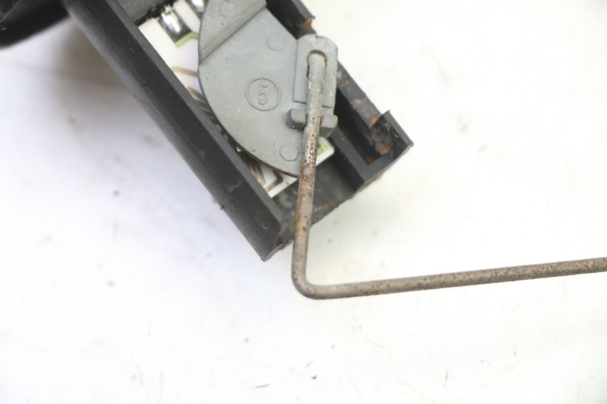 photo de MEDIDOR DE COMBUSTÍVEL DO TANQUE MASH BIBOP 2T 50 (2013 - 2018) - Zoom do estado de desgaste
