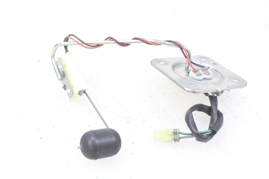 photo de MEDIDOR DE COMBUSTÍVEL DO TANQUE HONDA CB R 1000 (2018 - 2023) - Detalhe da peça