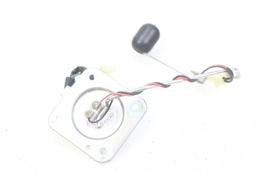 photo de MEDIDOR DE COMBUSTÍVEL DO TANQUE HONDA CB R 1000 (2018 - 2023) - Zoom do estado de desgaste