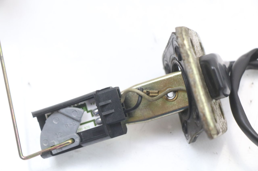photo de MEDIDOR DE COMBUSTÍVEL DO TANQUE PEUGEOT CITYSTAR 50 (2013 - 2017) - Zoom do estado de desgaste