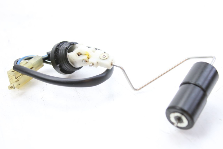 photo de MEDIDOR DE COMBUSTÍVEL DO TANQUE SUZUKI CP 80 (1985 - 1996) - Vista principal