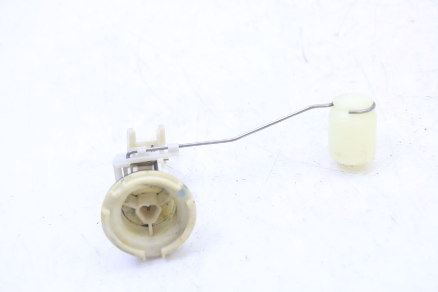photo de MEDIDOR DE COMBUSTÍVEL DO TANQUE PEUGEOT ELYSTAR 50 (2002 - 2014) - Outro ângulo de visão
