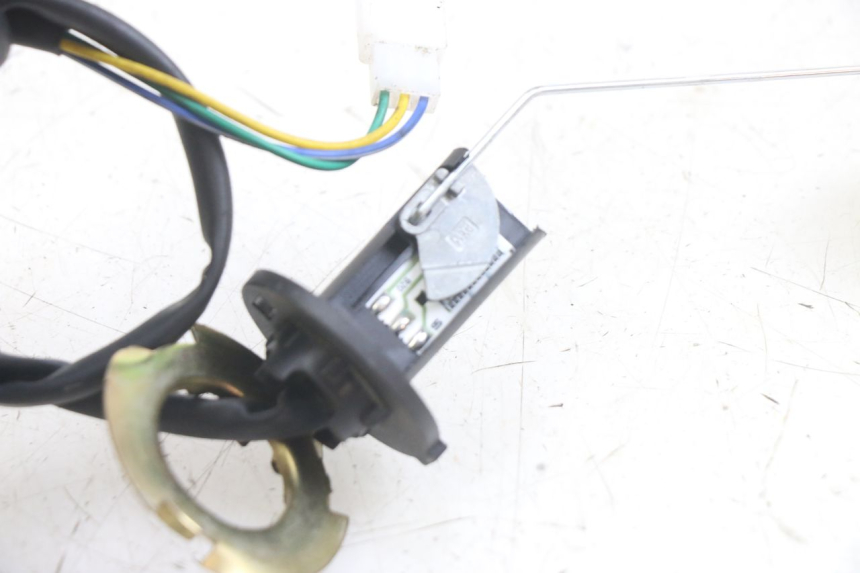 photo de MEDIDOR DE COMBUSTÍVEL DO TANQUE JM MOTORS EVOLIS 4T 50 (2018 - 2022) - Detalhe da peça