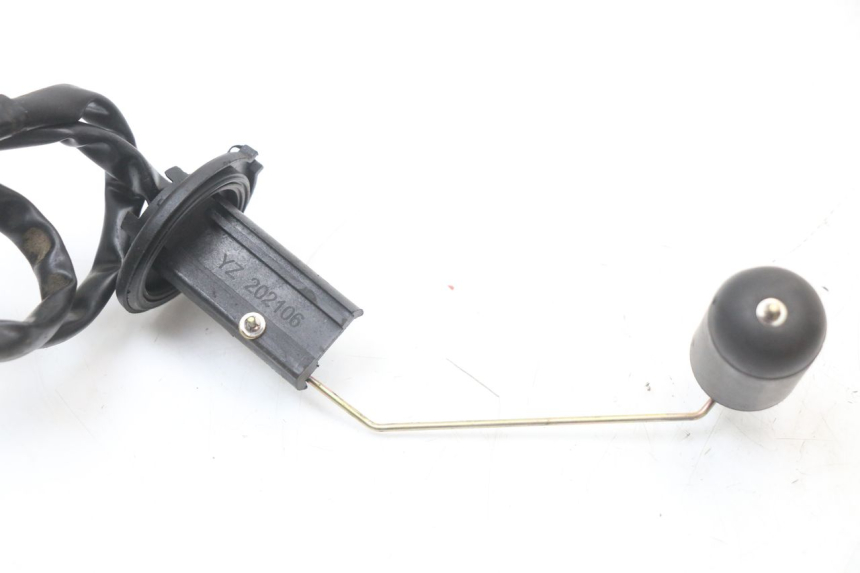 photo de MEDIDOR DE COMBUSTÍVEL DO TANQUE JM MOTORS EVOLIS 4T 50 (2018 - 2022) - Zoom do estado de desgaste