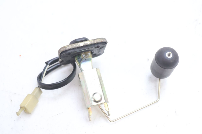photo de MEDIDOR DE TANQUE DE COMBUSTÍVEL KEEWAY F-ACT NAKED 50 (2009 - 2014) - Detalhe da peça