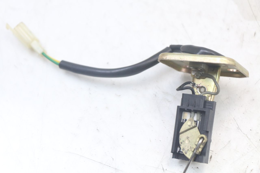 photo de MEDIDOR DE COMBUSTÍVEL DO TANQUE SYM FIDDLE 3 III 125 (2014 - 2020) - Outro ângulo de visão