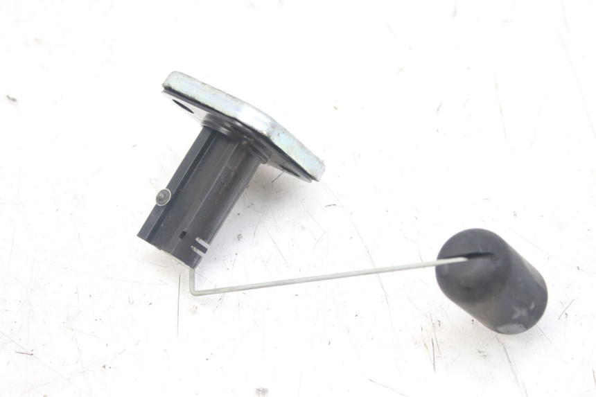 photo de MEDIDOR DE COMBUSTÍVEL DO TANQUE PIAGGIO FLY 4T 50 (2013 - 2017) - Vista principal