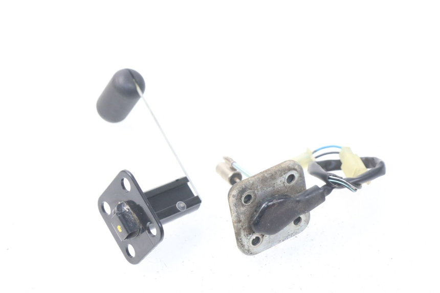 photo de MEDIDOR DE COMBUSTÍVEL DO TANQUE PIAGGIO FLY IE 125 (2012 - 2017) - Ampliação técnica