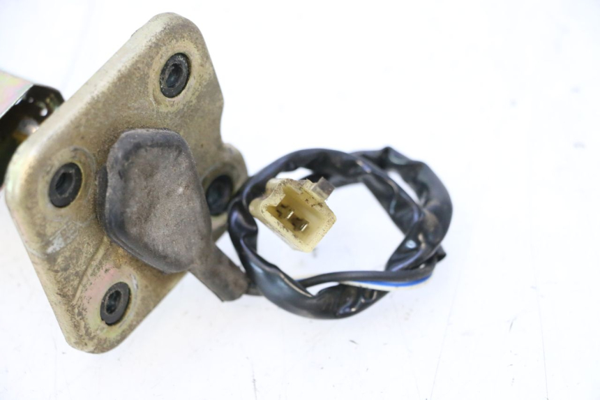 photo de MEDIDOR DE TANQUE DE COMBUSTÍVEL KEEWAY FOCUS 50 (2006 - 2009) - Zoom do estado de desgaste