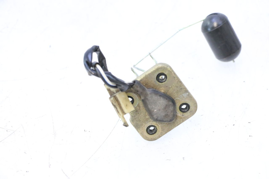 photo de MEDIDOR DE TANQUE DE COMBUSTÍVEL KEEWAY FOCUS 50 (2006 - 2009) - Outro ângulo de visão