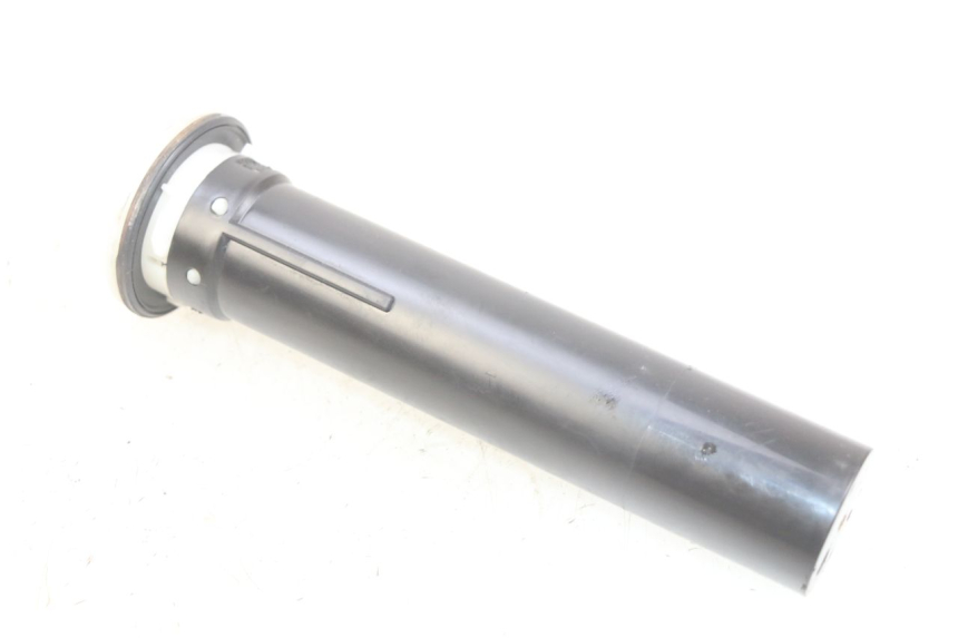 photo de MEDIDOR DE COMBUSTÍVEL DO TANQUE GILERA GP 800 (2007 - 2013) - Outro ângulo de visão