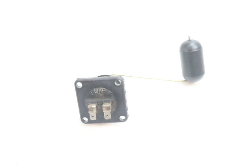 photo de MEDIDOR DE COMBUSTÍVEL DO TANQUE KEEWAY HURRICANE 50 (2006 - 2019) - Ampliação técnica