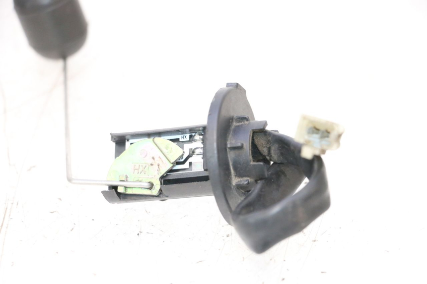photo de MEDIDOR DE COMBUSTÍVEL DO TANQUE SYM JET 14 4T 50 (2018 - 2022) - Zoom do estado de desgaste