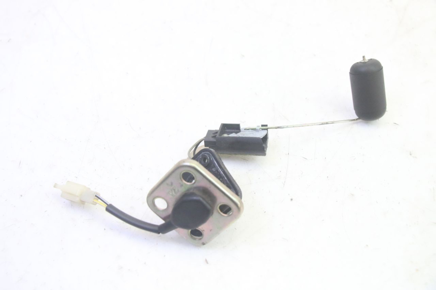 photo de MEDIDOR DE COMBUSTÍVEL DO TANQUE PEUGEOT KISBEE 4T 50 (2018 - 2022) - Zoom do estado de desgaste