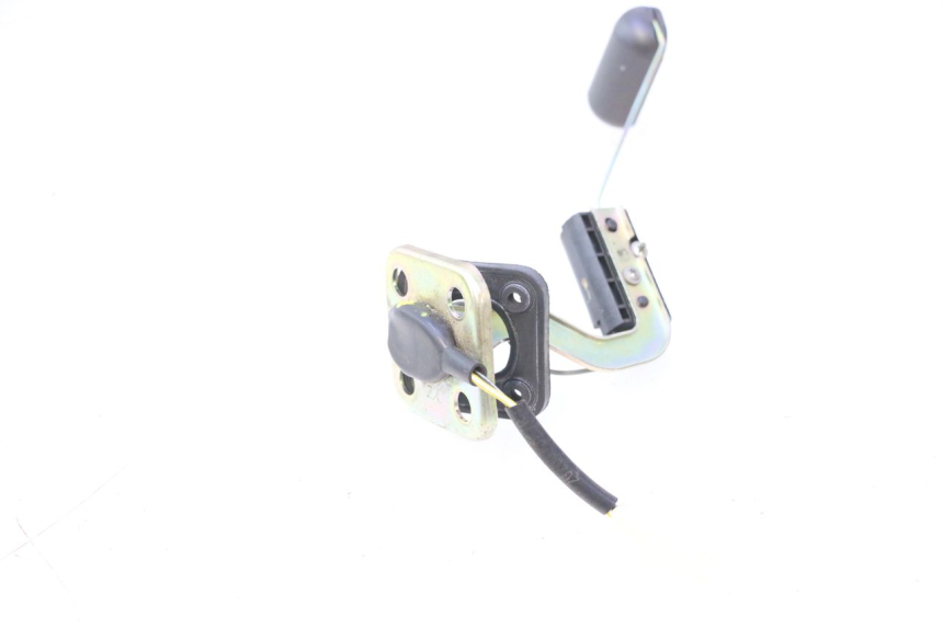 photo de MEDIDOR DE TANQUE DE COMBUSTÍVEL PEUGEOT KISBEE 4T 50 (2023 - 2026) - Pontos de fixação