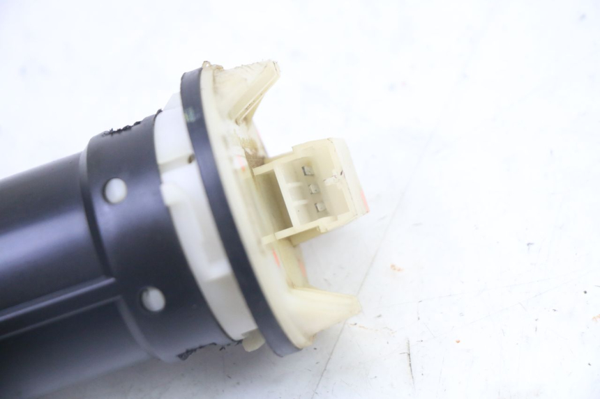 photo de MEDIDOR DE COMBUSTÍVEL DO TANQUE PIAGGIO LIBERTY 4T 50 (2009 - 2015) - Detalhe da peça
