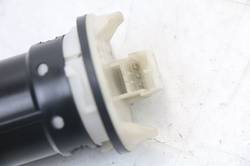photo de MEDIDOR DE COMBUSTÍVEL DO TANQUE PIAGGIO LIBERTY 125 (2009 - 2013) - Zoom do estado de desgaste