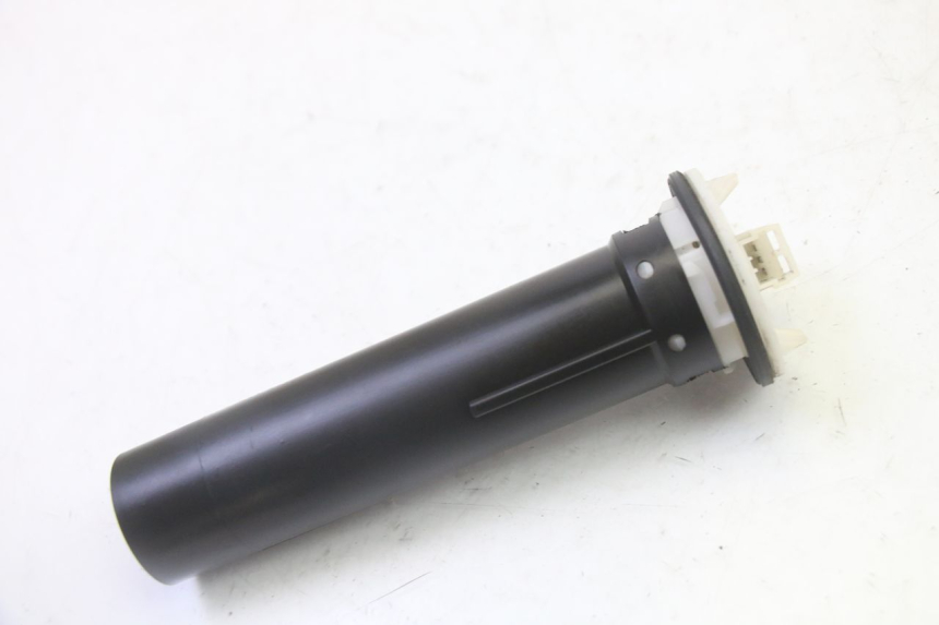 photo de MEDIDOR DE COMBUSTÍVEL DO TANQUE PIAGGIO LXV 4T 50 (2009 - 2013) - Vista principal